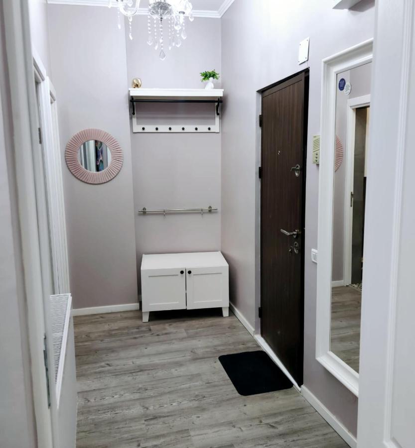 Chic Studio Old City Center - Ivo19 Bukarest Exteriör bild