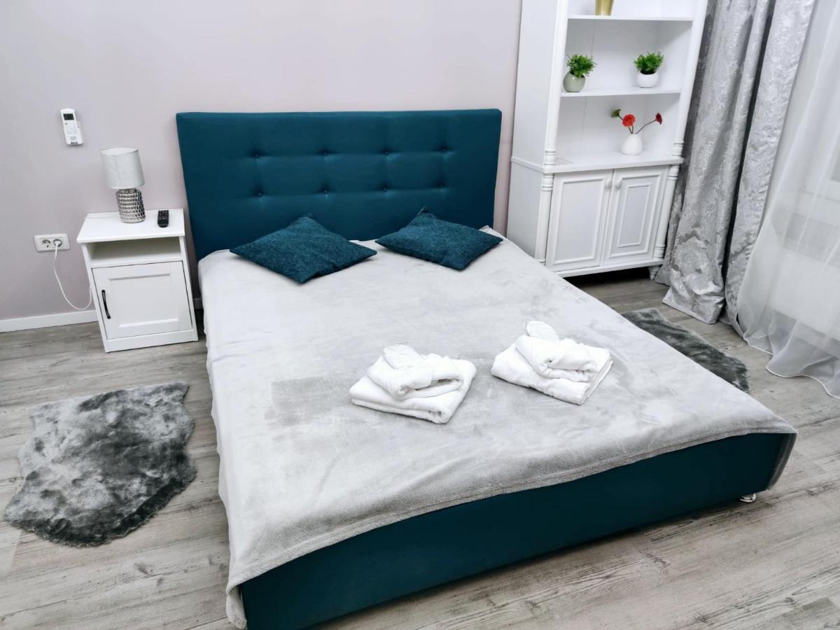 Chic Studio Old City Center - Ivo19 Bukarest Exteriör bild