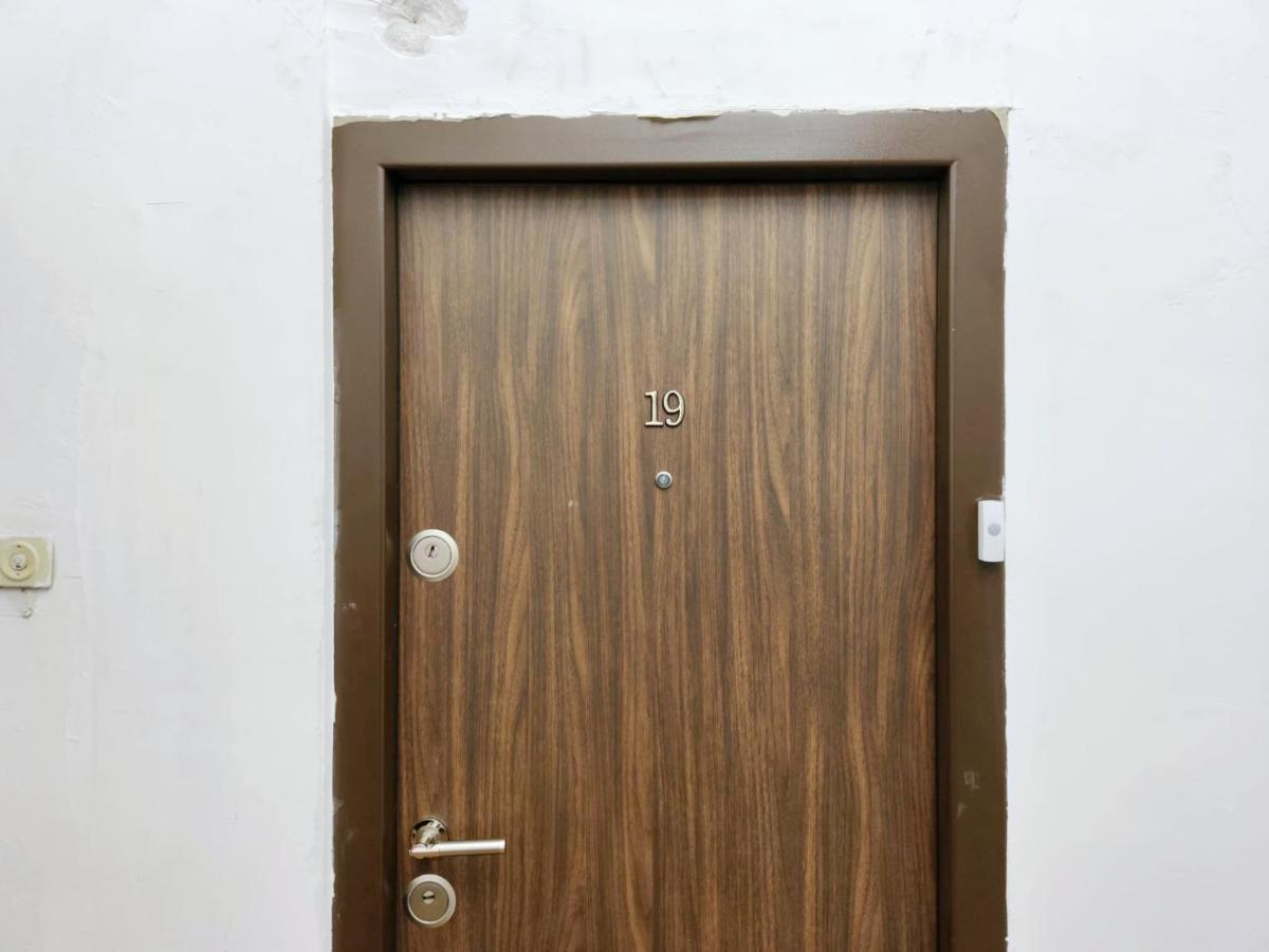 Chic Studio Old City Center - Ivo19 Bukarest Exteriör bild