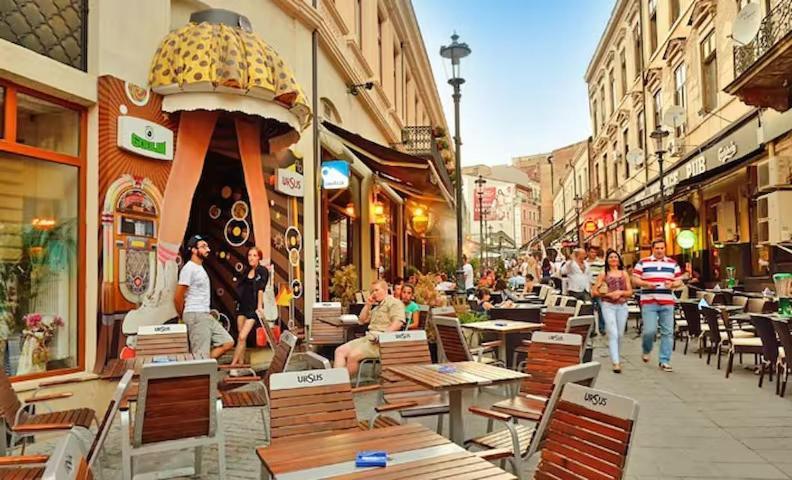 Chic Studio Old City Center - Ivo19 Bukarest Exteriör bild